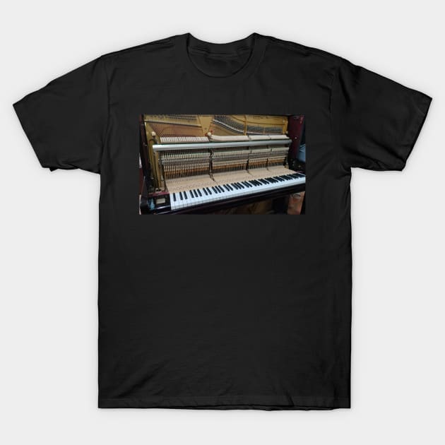 Upright piano T-Shirt by Kishu